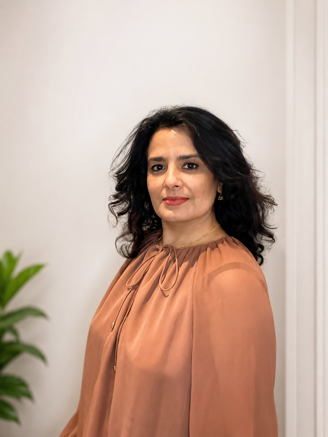 Avnita Suri — Mind-Body Pain Healer